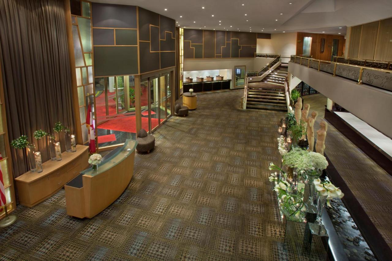 White Oaks Conference & Resort Spa Niagara-on-the-Lake Exteriör bild The lobby of the hotel