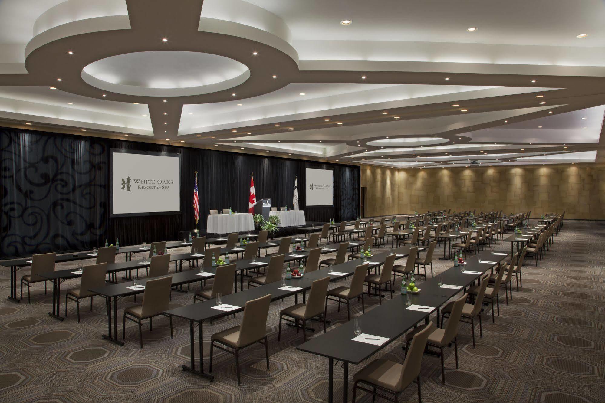 White Oaks Conference & Resort Spa Niagara-on-the-Lake Exteriör bild The Grand Ballroom